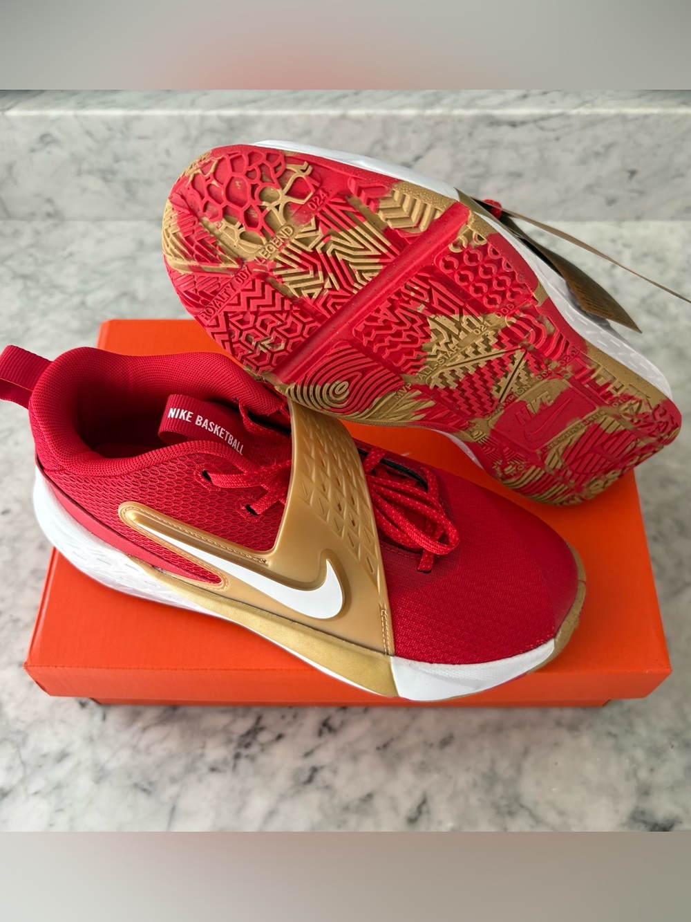 Nike Team Hustle D 12 Red & Gold Low Top Basketball Shoes Youth Big Boy 4Y or 5Y